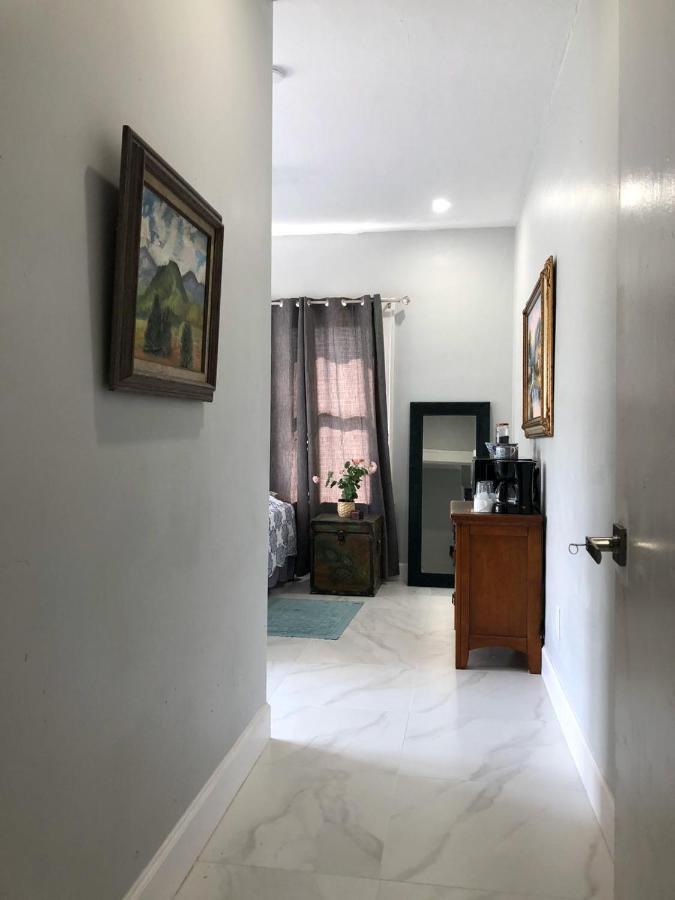 Sunny And Charming Suite Next To Mia Miami Exteriör bild